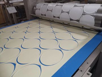معدات إنتاج البيتزا الصناعية مع 15 - 35 سم قطر CE المعتمدة المزود